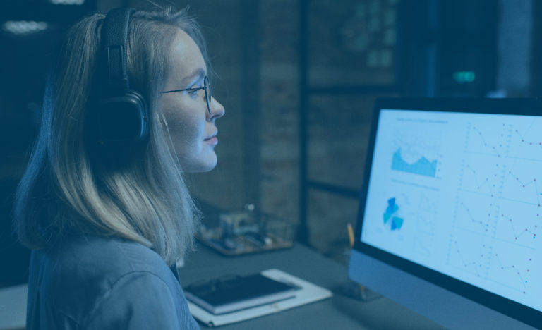 especialistando prestando o suporte ERP Oracle NetSuite